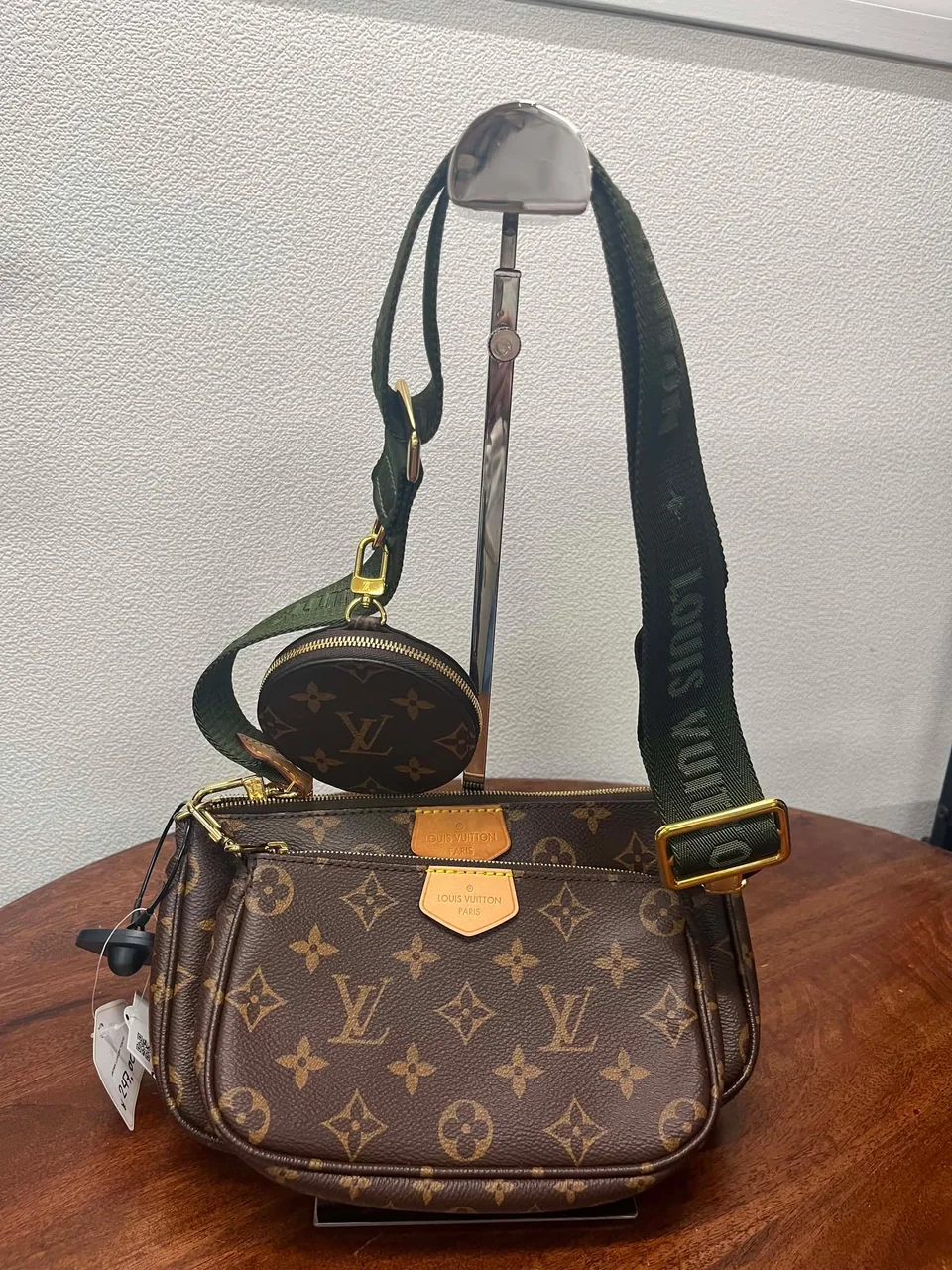 LV MONOGRAM M44813 view 7