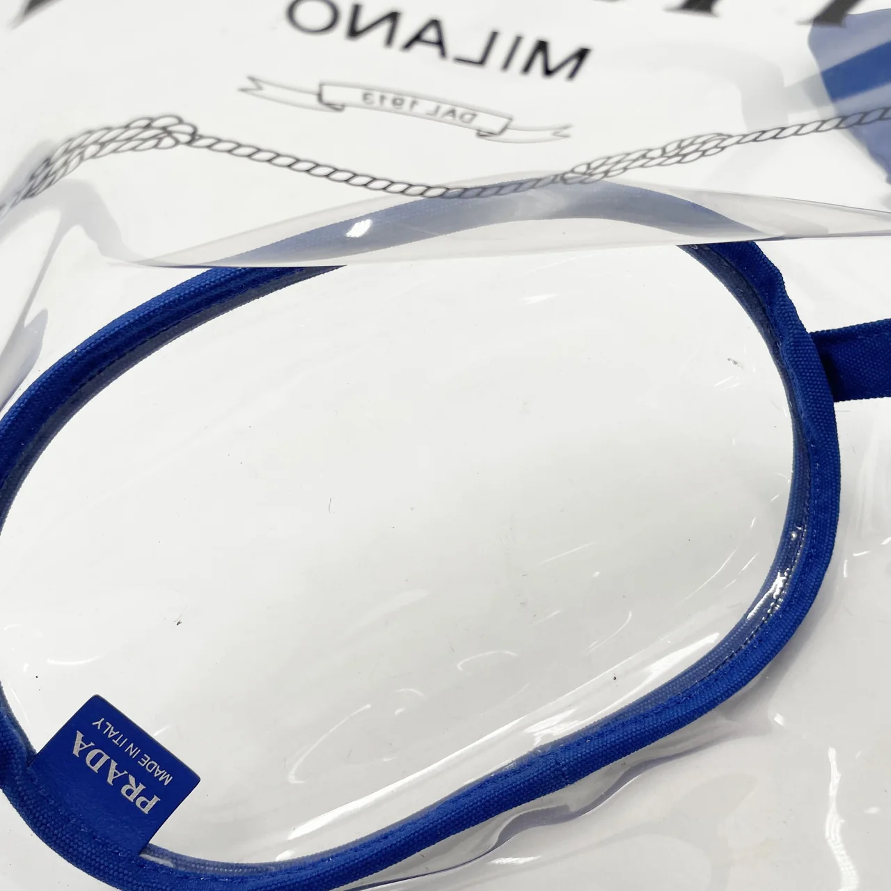PRADA VINYL PLEX CANAPA view 8