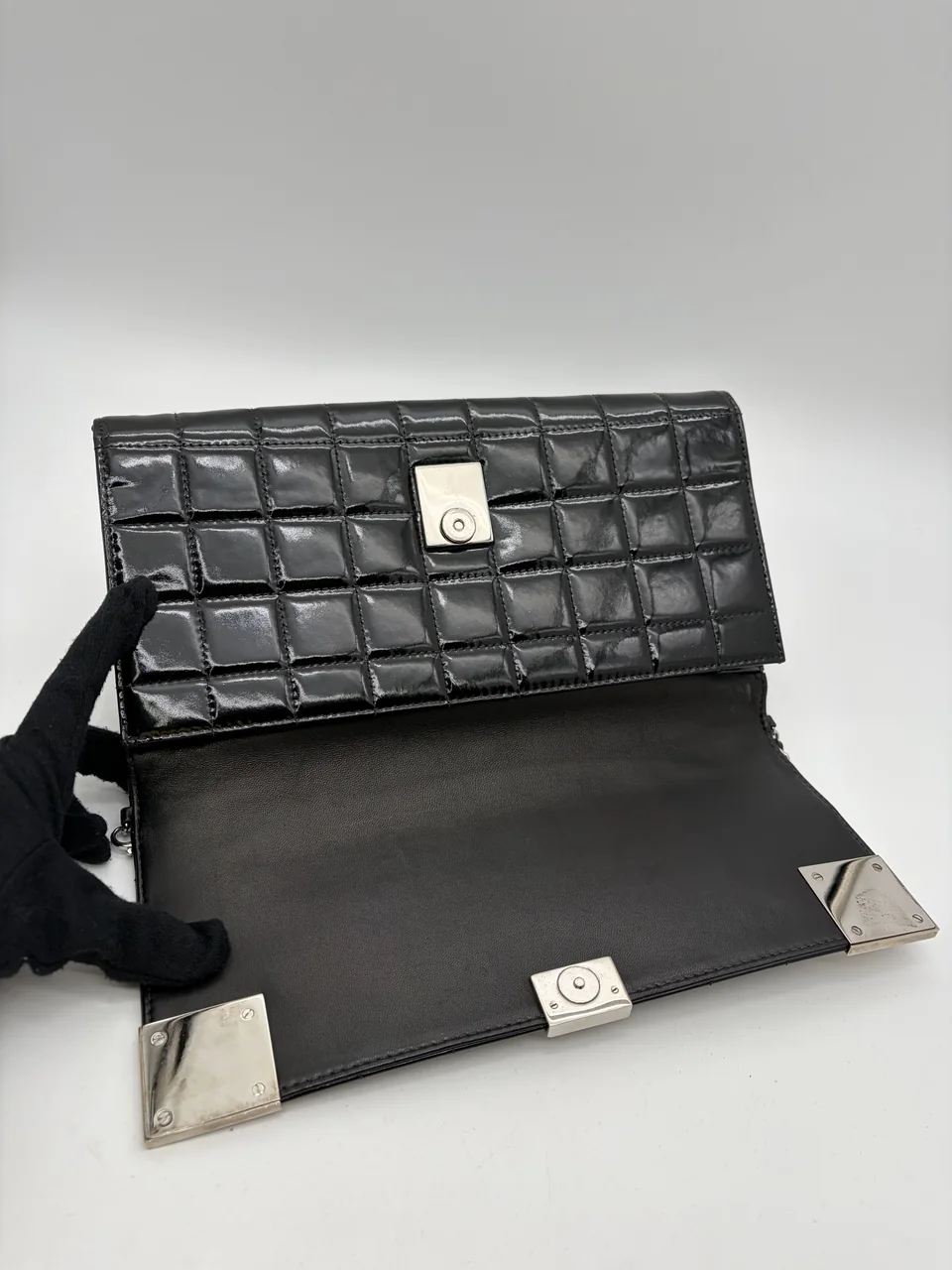 CHANEL CHOCO BAR view 7