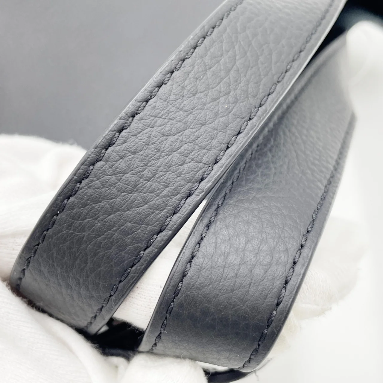APC TWO-WAY BAG (BLACK) view 7