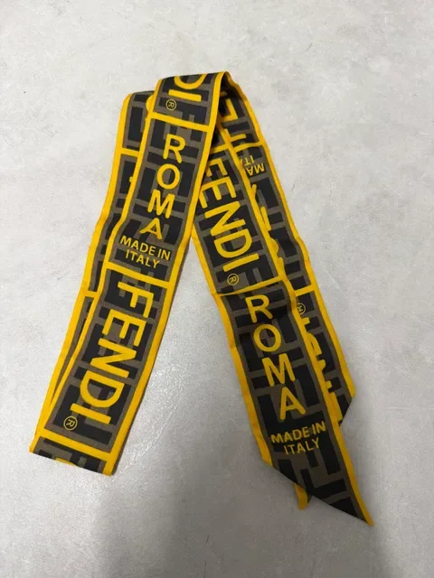 FENDI FXT011 SCARF view 2