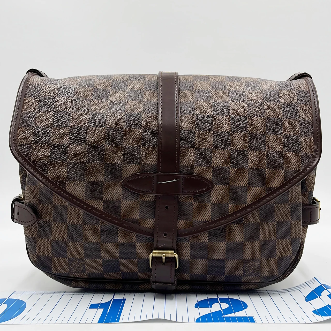LV DAMIER SAUMUR 30 view 11