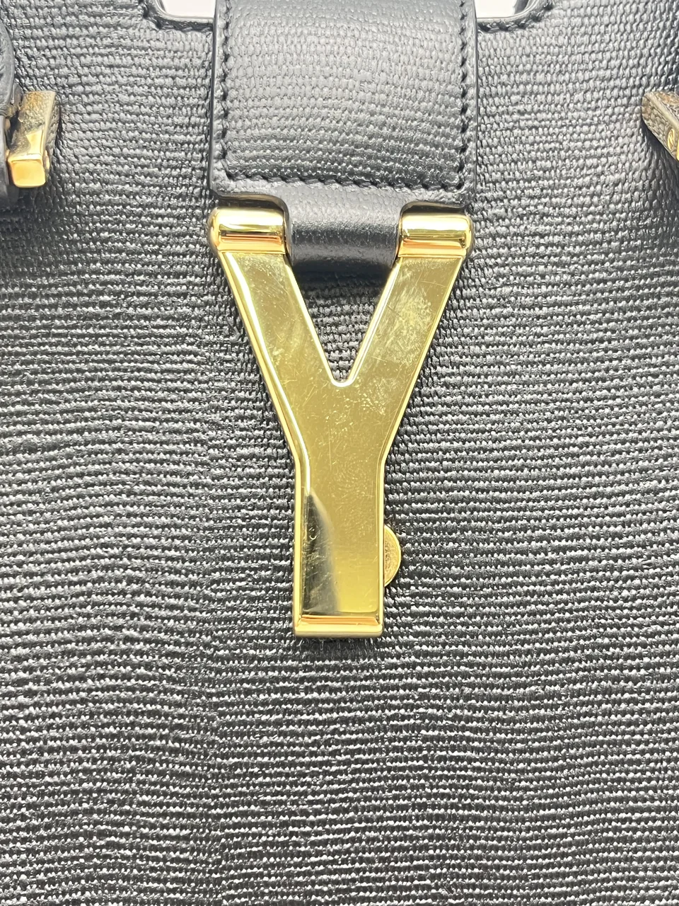 SAINT LAURENT TWO-WAY SHOULDER BAG (BLACK) view 8