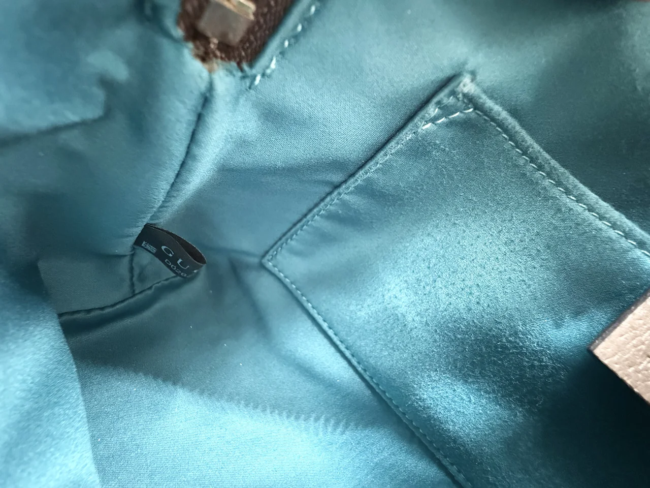 GUCCI GG SUPREME SHOULDER BAG view 12