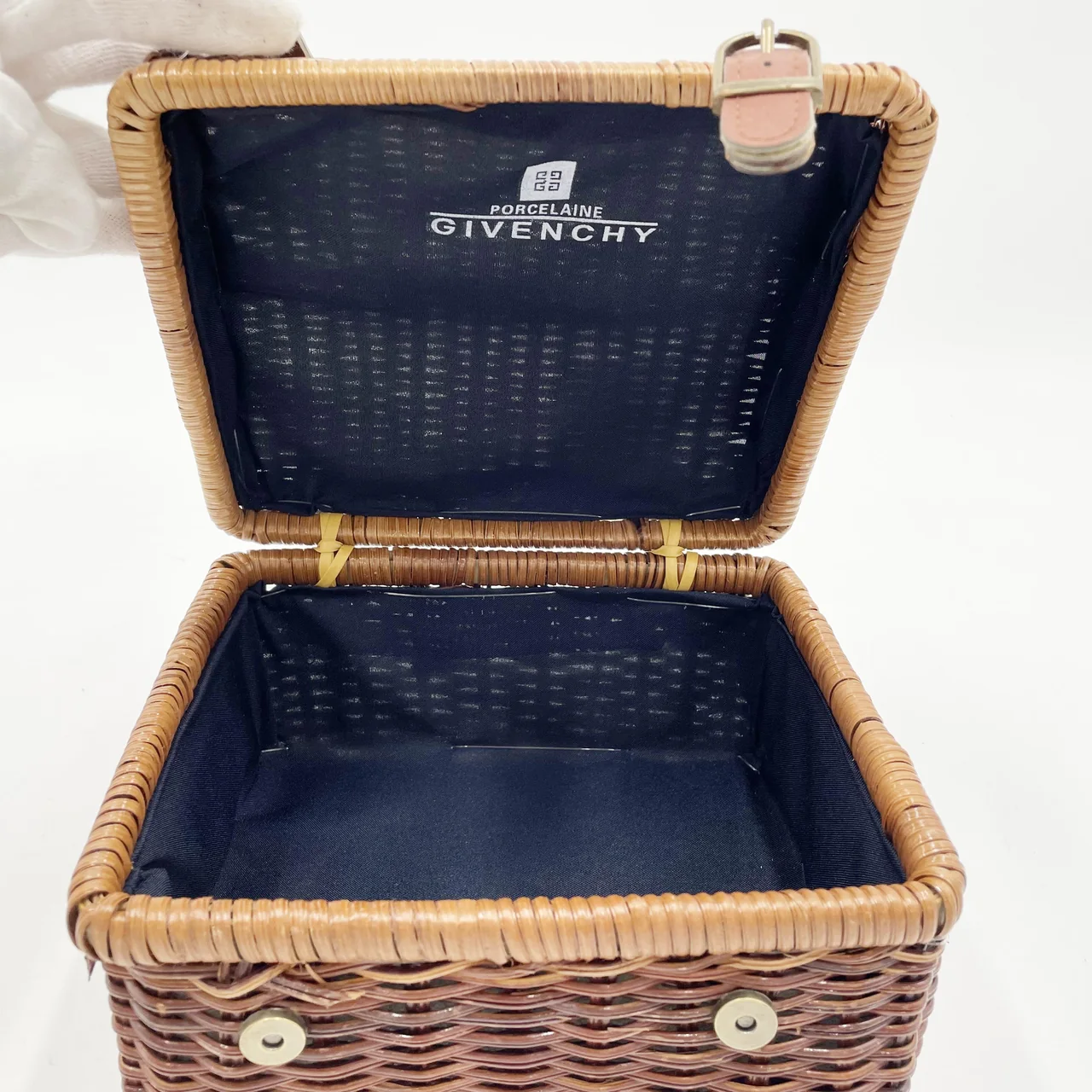 GIVENCHY BASKET BAG view 6