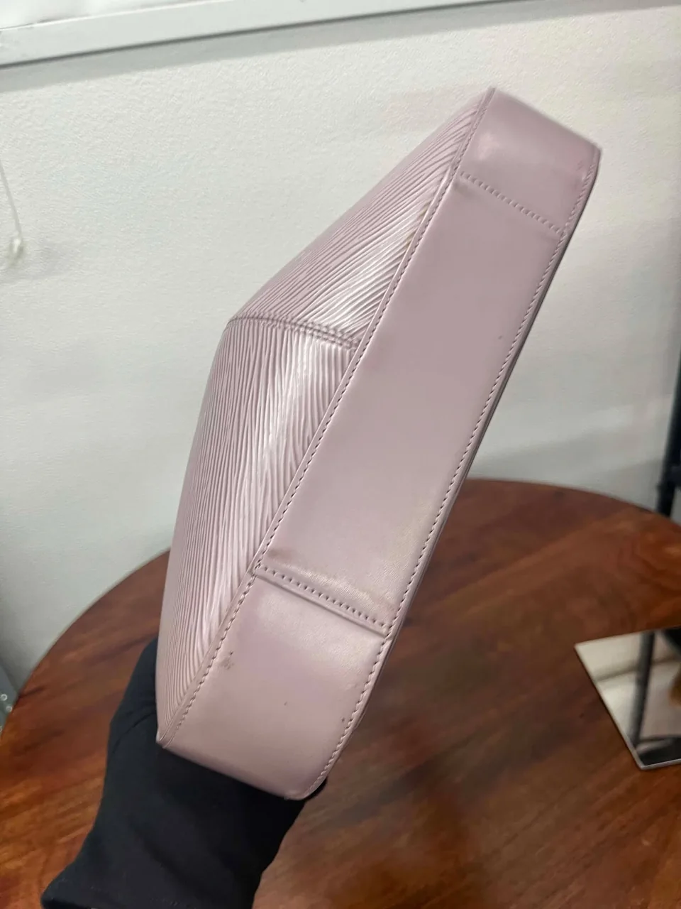 LV EPI REVERIE (LILAC) photo 6