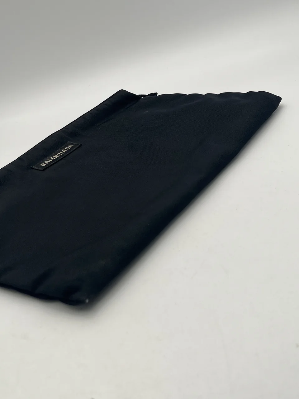 BALENCIAGA NYLON CLUTCH (BLACK) view 4