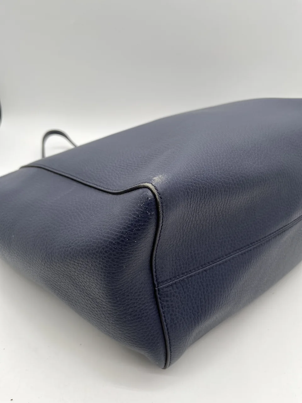 GUCCI SWING TOTE BAG view 3