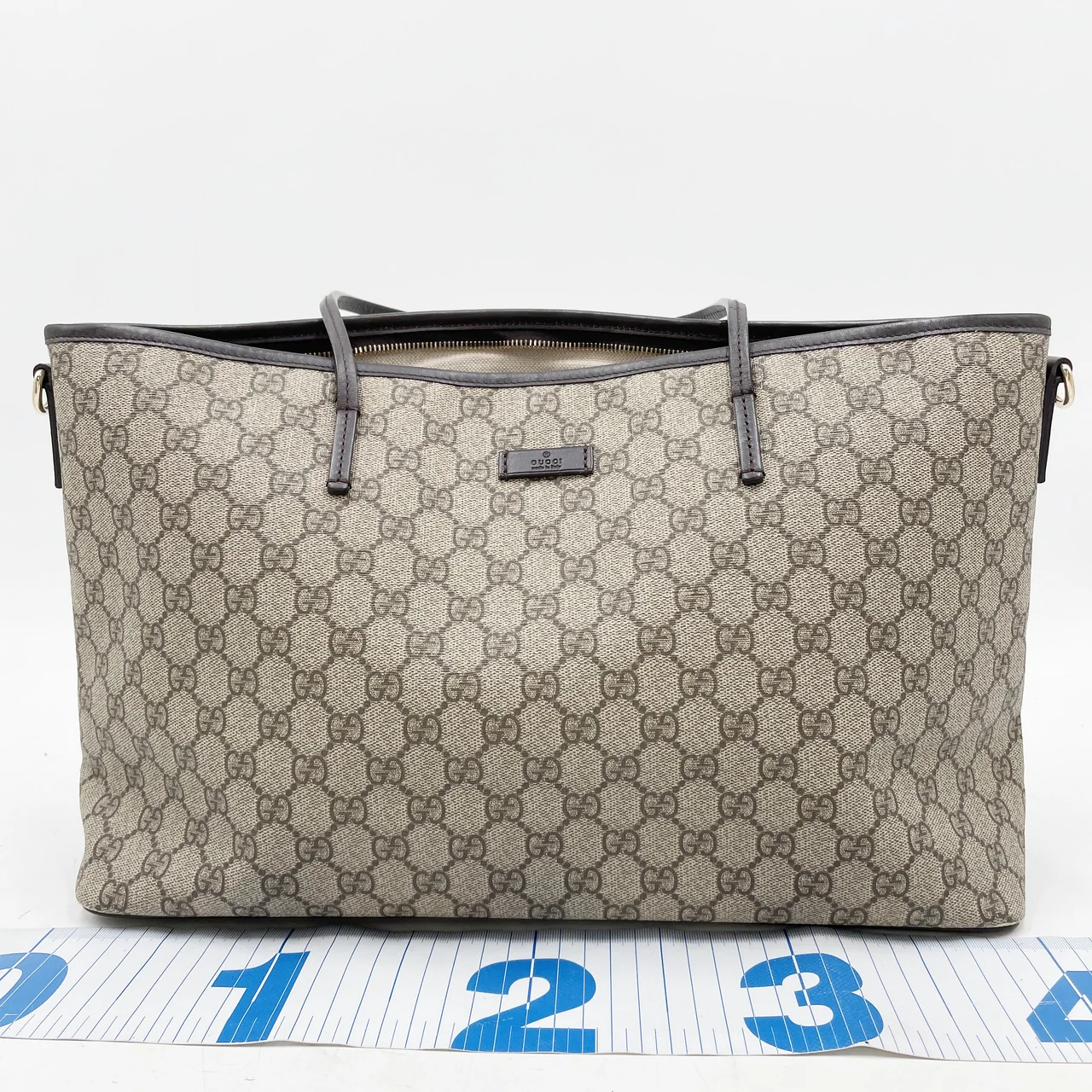 GUCCI GG SUPREME TOTE BAG (BEIGE)