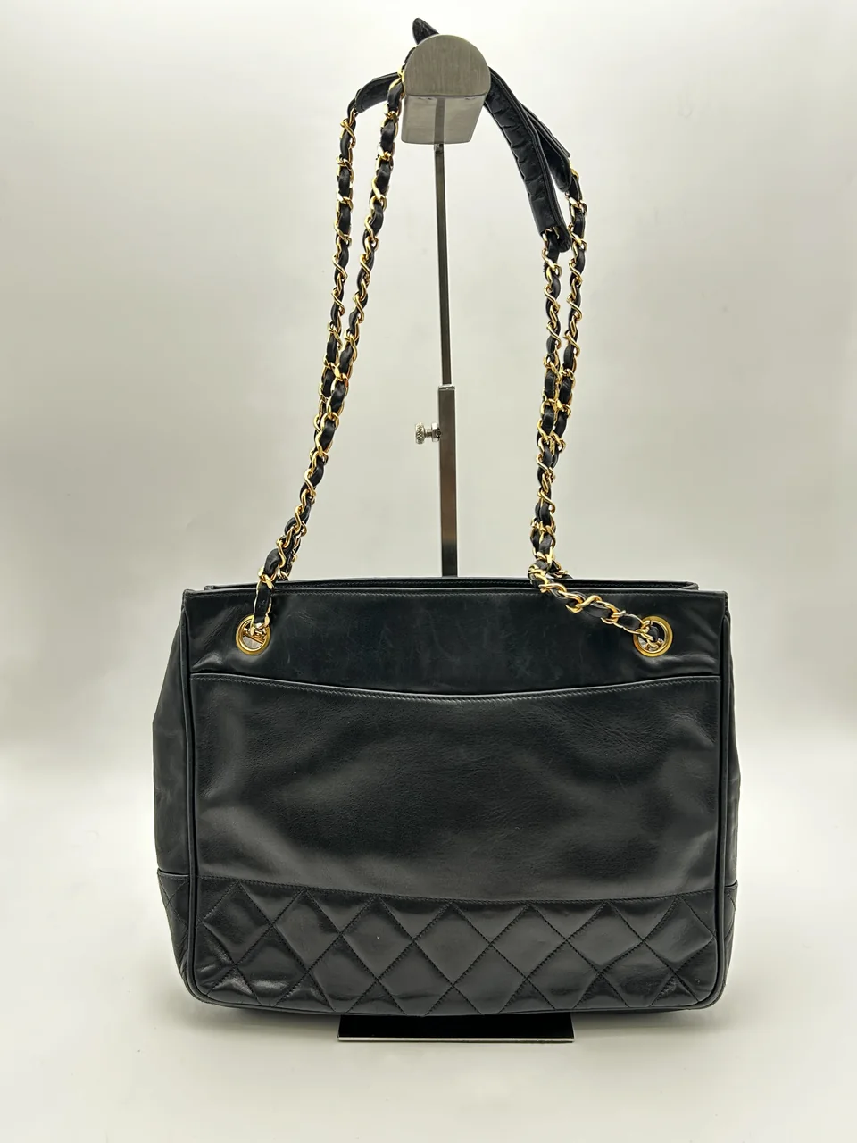 CHANEL LAMB SKIN CHAIN BAG
