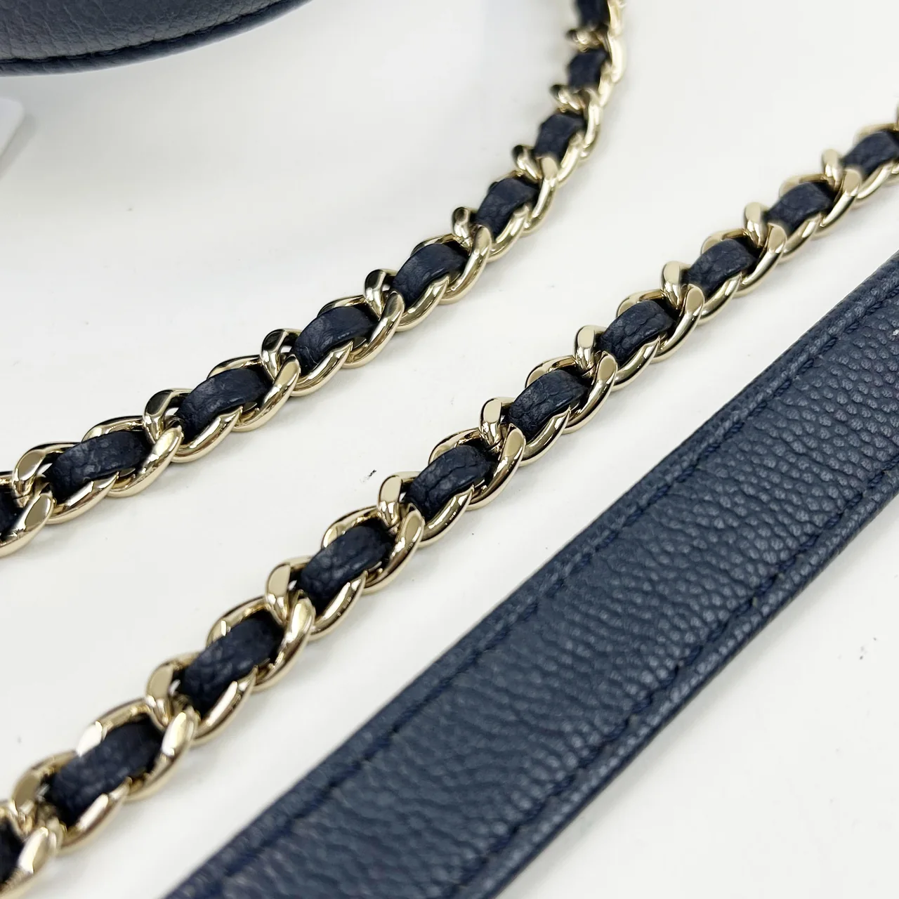 CHANEL CAVIAR TWO-WAY CHAIN SHOULDER BAG view 7