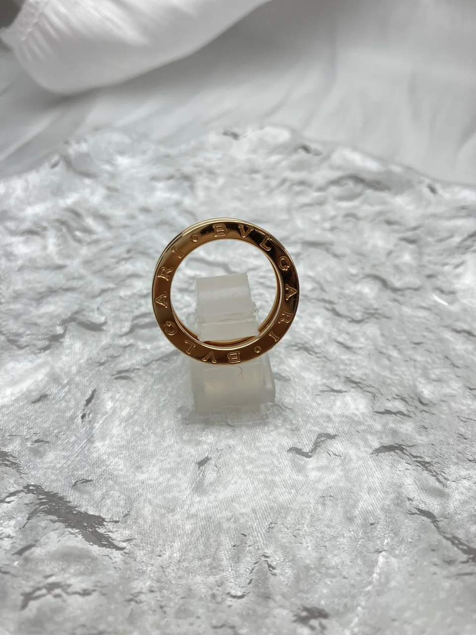 AU750 BVLGARI B-ZERO view 4