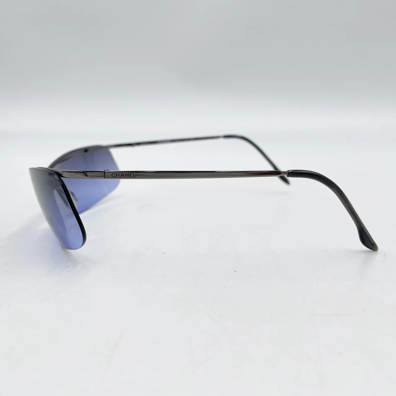 CHANEL SUNGLASSES view 5