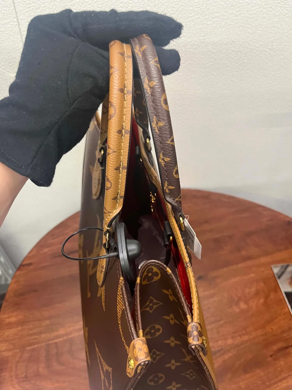 LV MONOGRAM JEANT REVERSE ON THE GO view 7