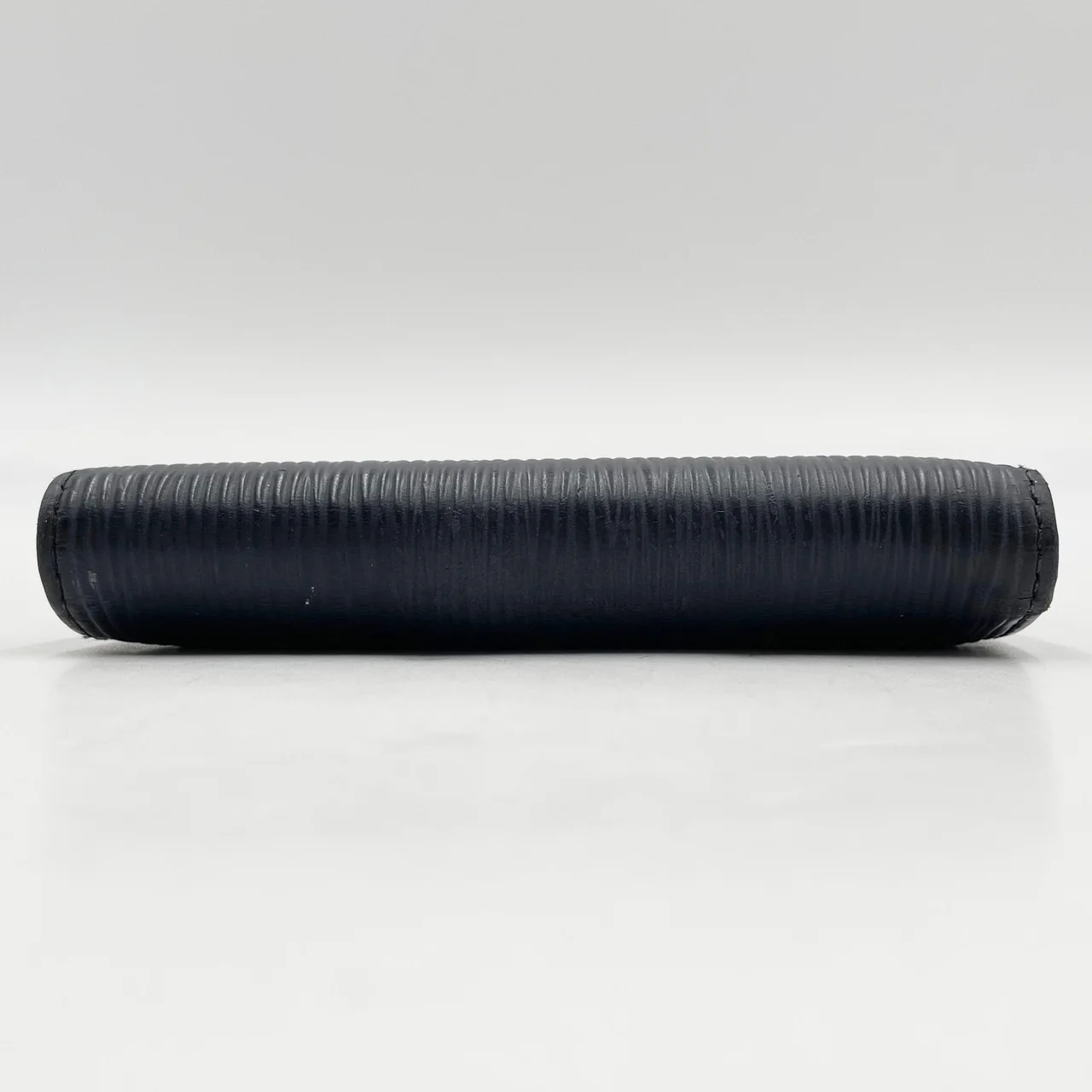 LV EPI PORTE PIER COMPACT (BLACK) view 3