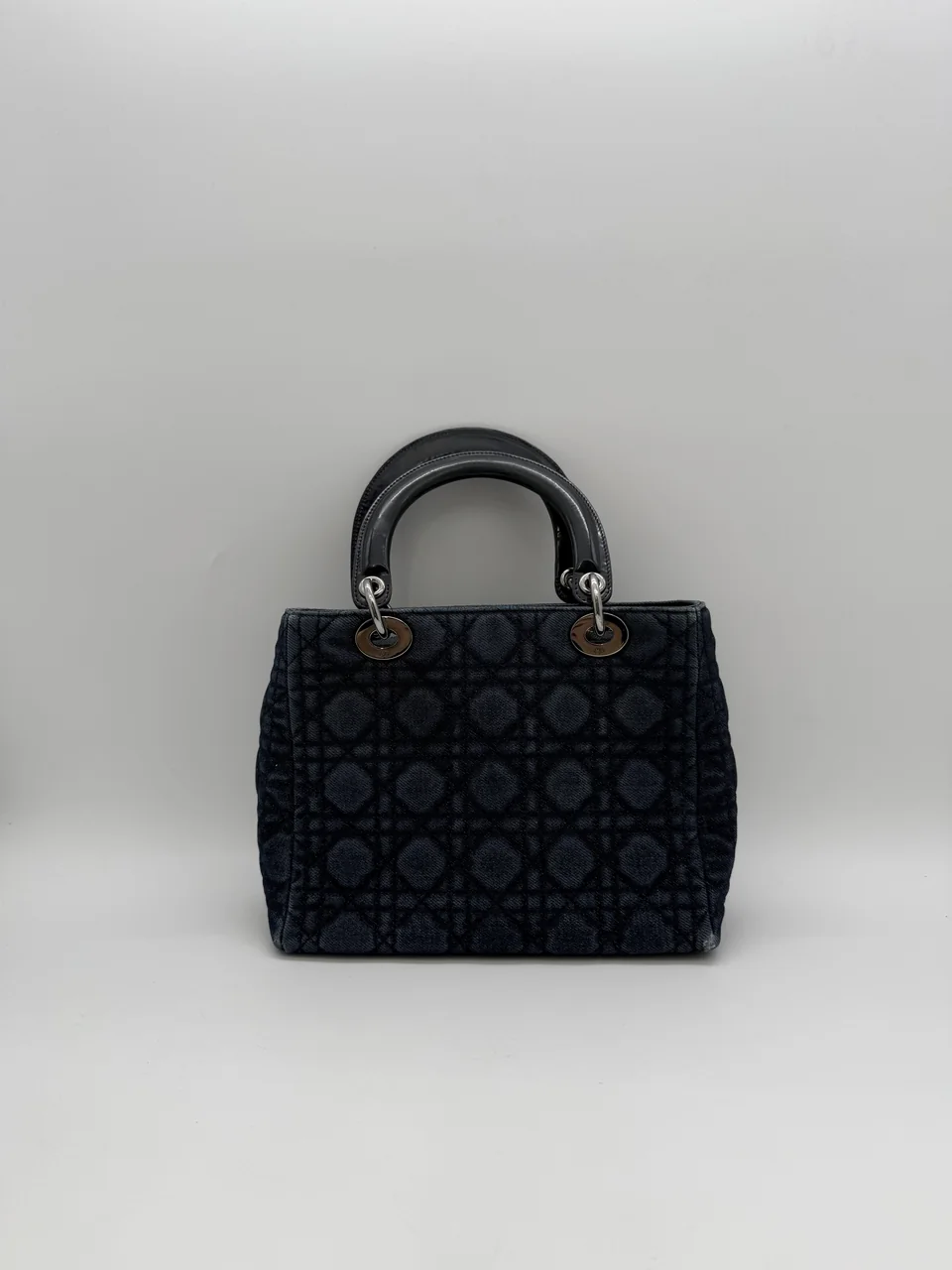 DIOR LADY DIOR hover