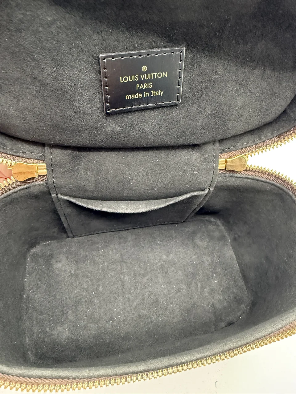 LV MONOGRAM VANITY NV PM (MICROCHIPPED) view 13