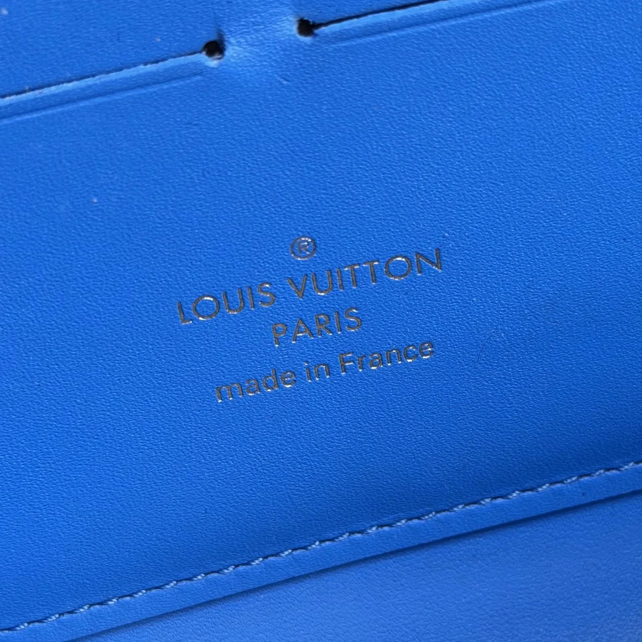 LV MASTERS ZIPPY WALLET view 7