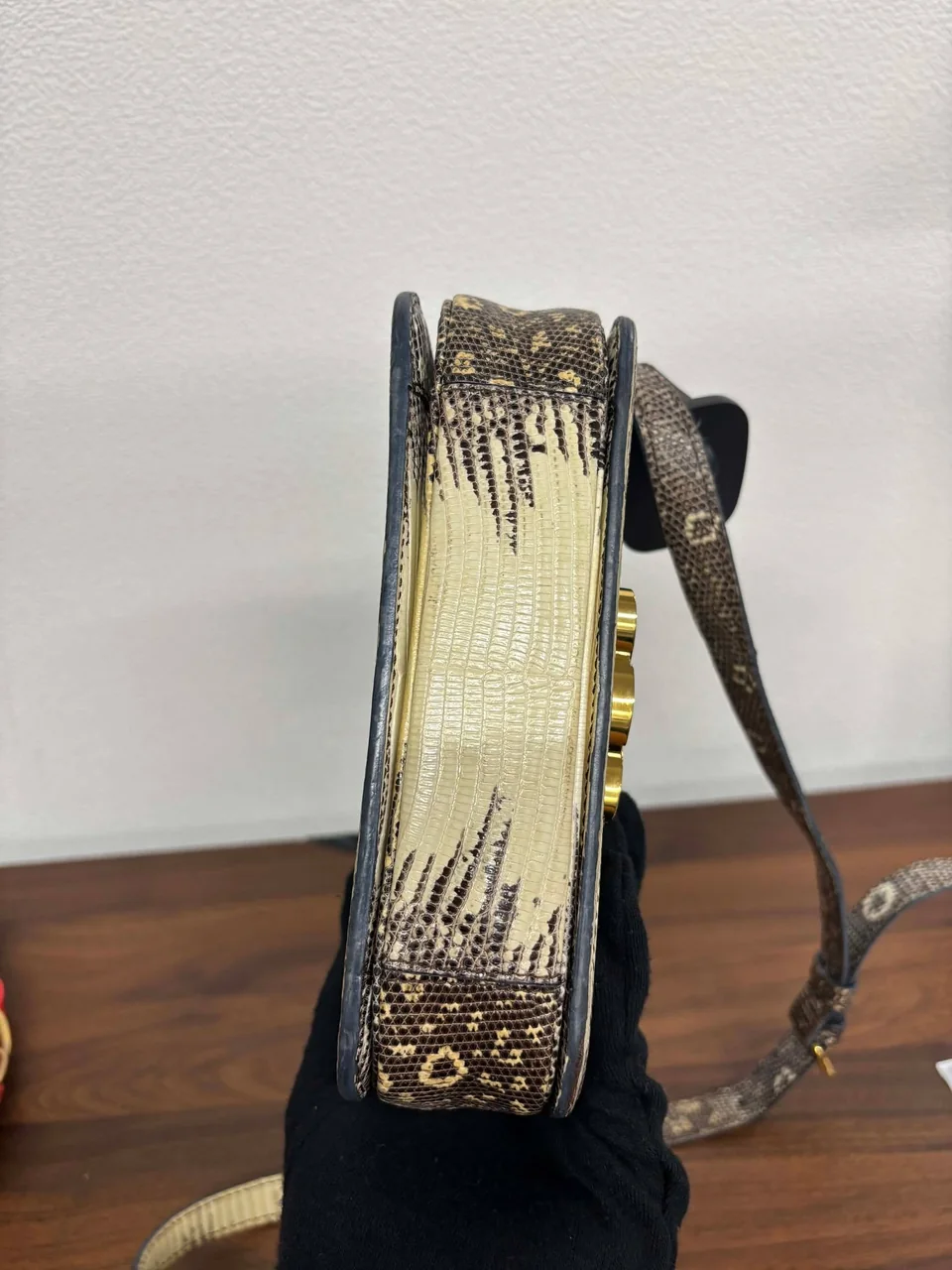 CELINE LIZARD TEEN TRIOMPHE SHOULDER BAG view 10