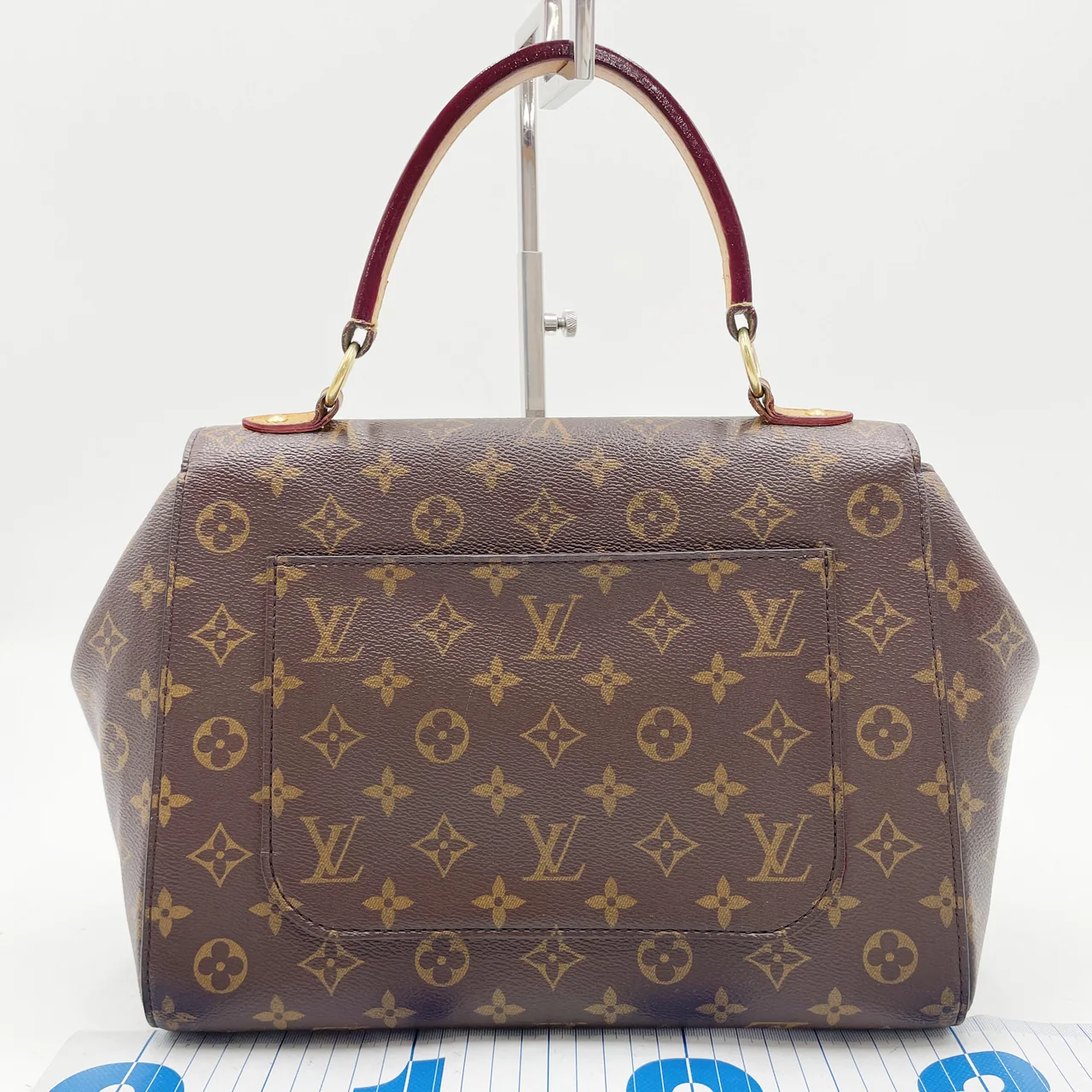 LV MONOGRAM CLUNY MM hover