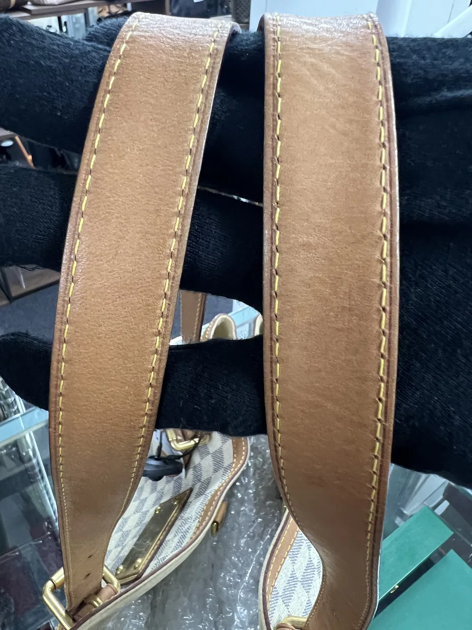LV AZURE HAMPSTEAD MM photo 11