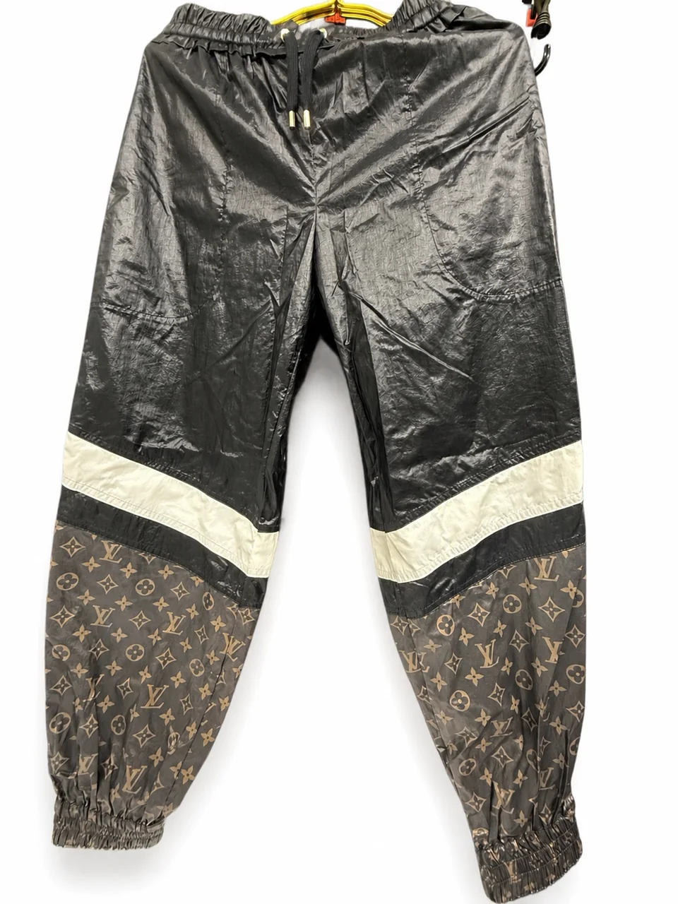 LV PANTS