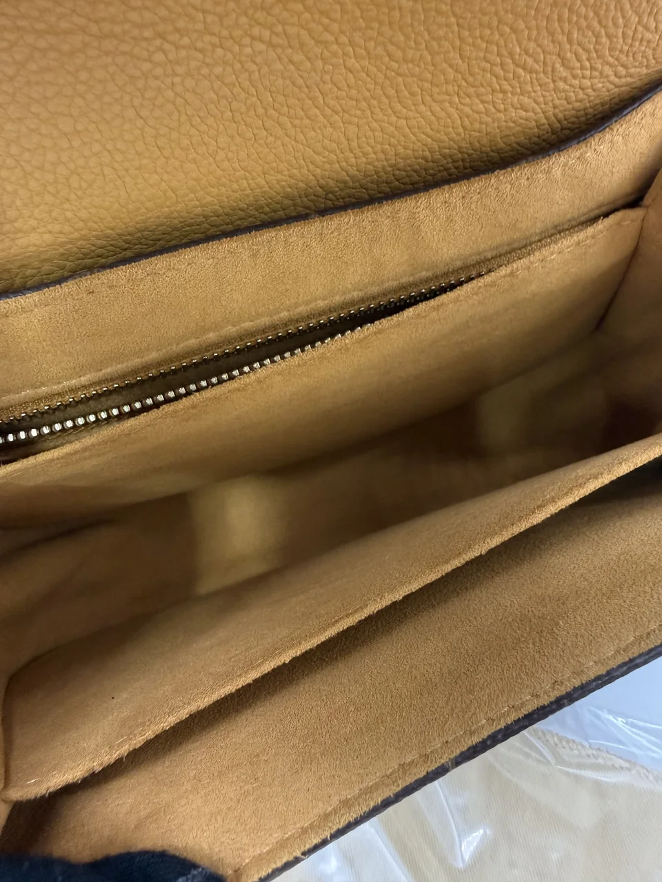 LV MONOGRAM EDEN view 12