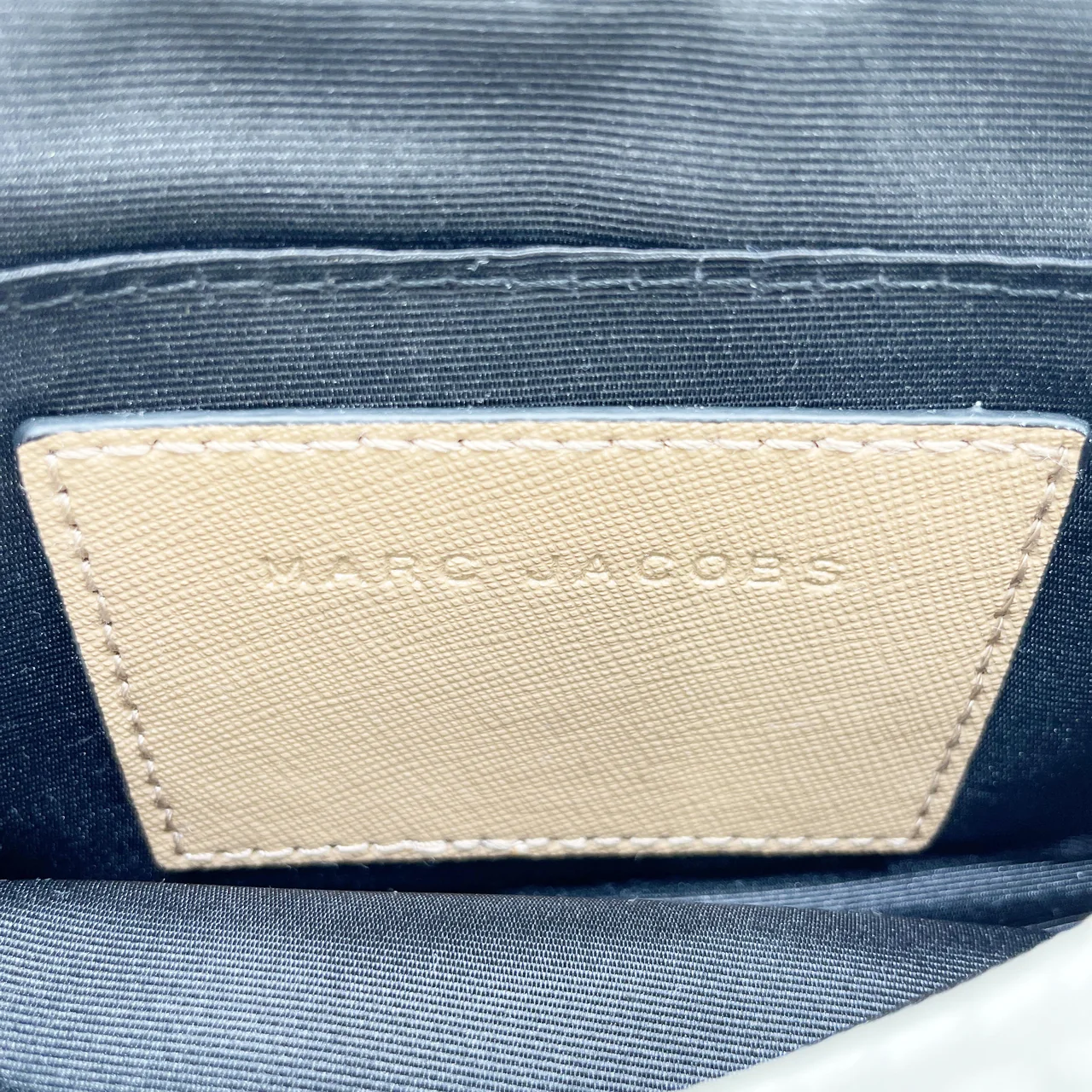 MARC JACOBS SNAPSHOT view 10