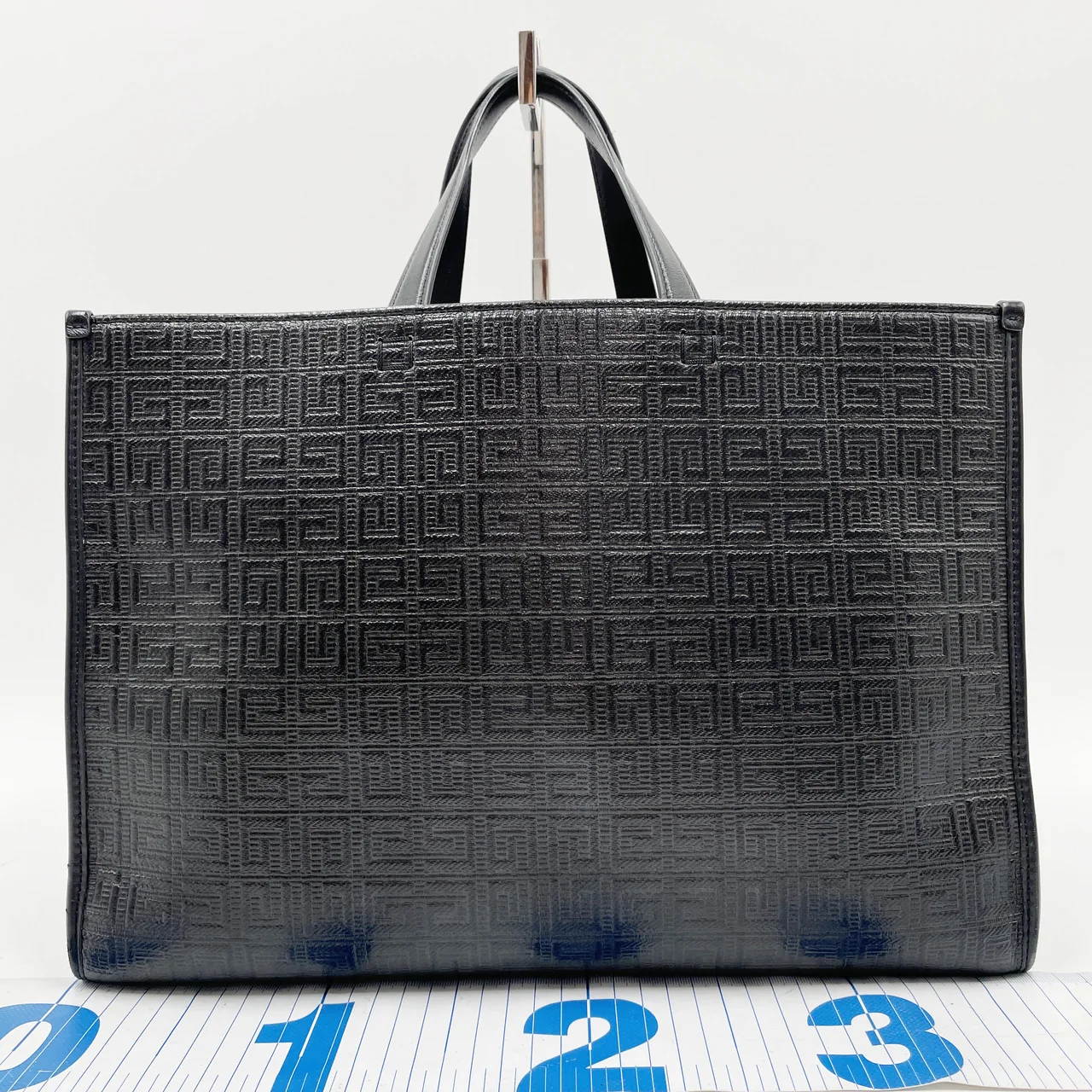GIVENCHY G TOTE MEDIUM view 2