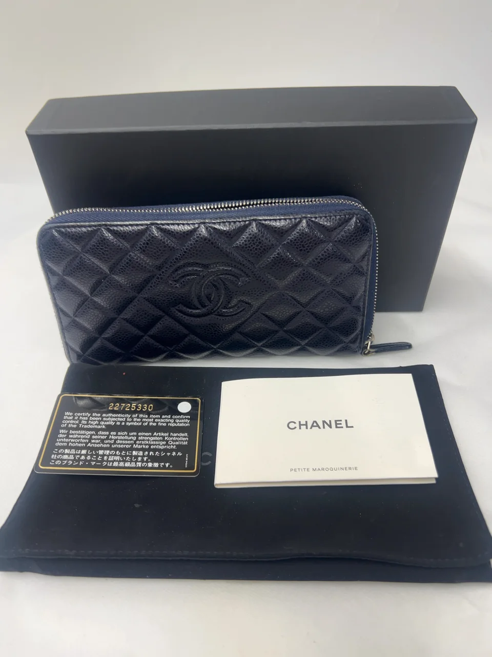CHANEL CAVIAR MATELASSE LONG WALLET hover