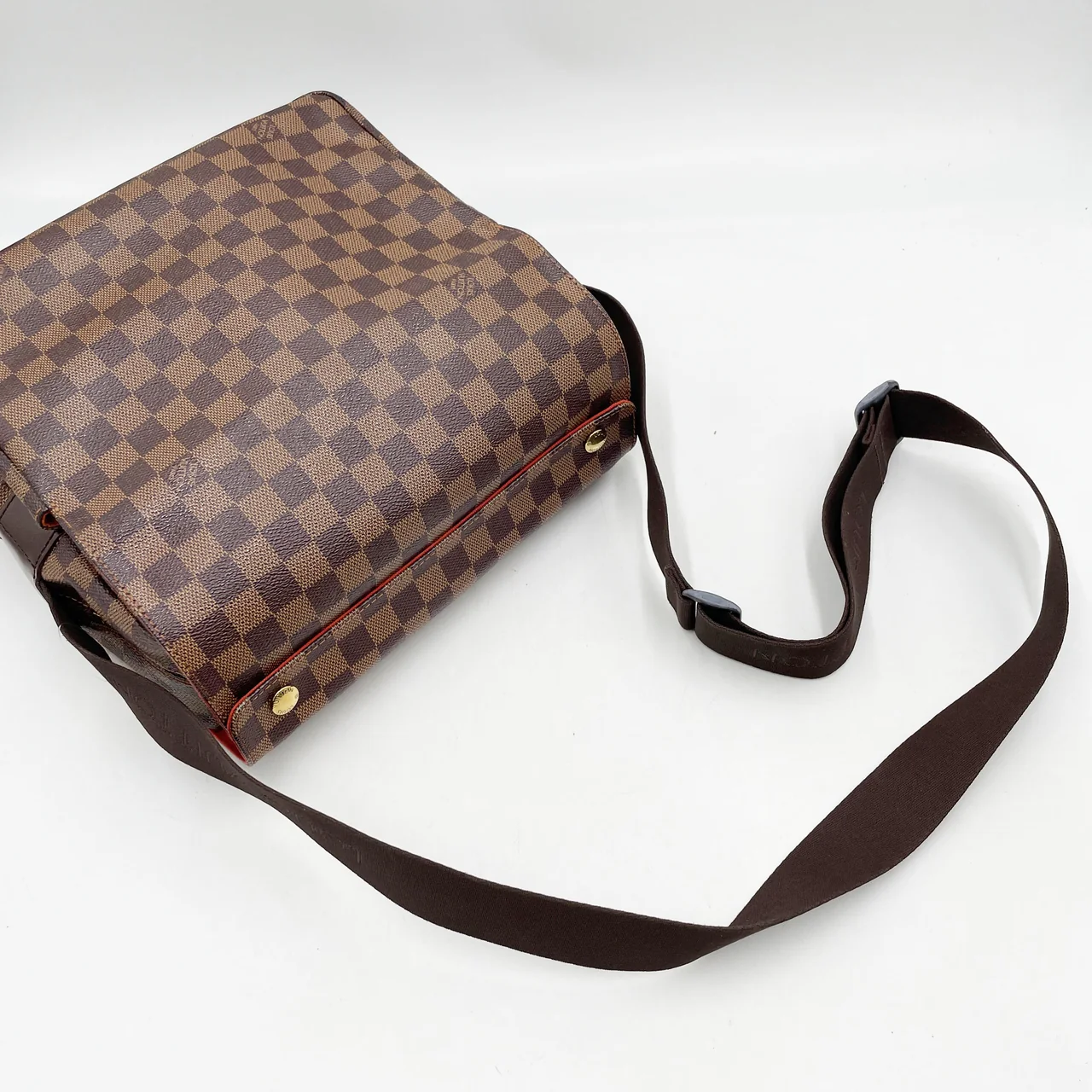 LV DAMIER NAVIGLIO view 7