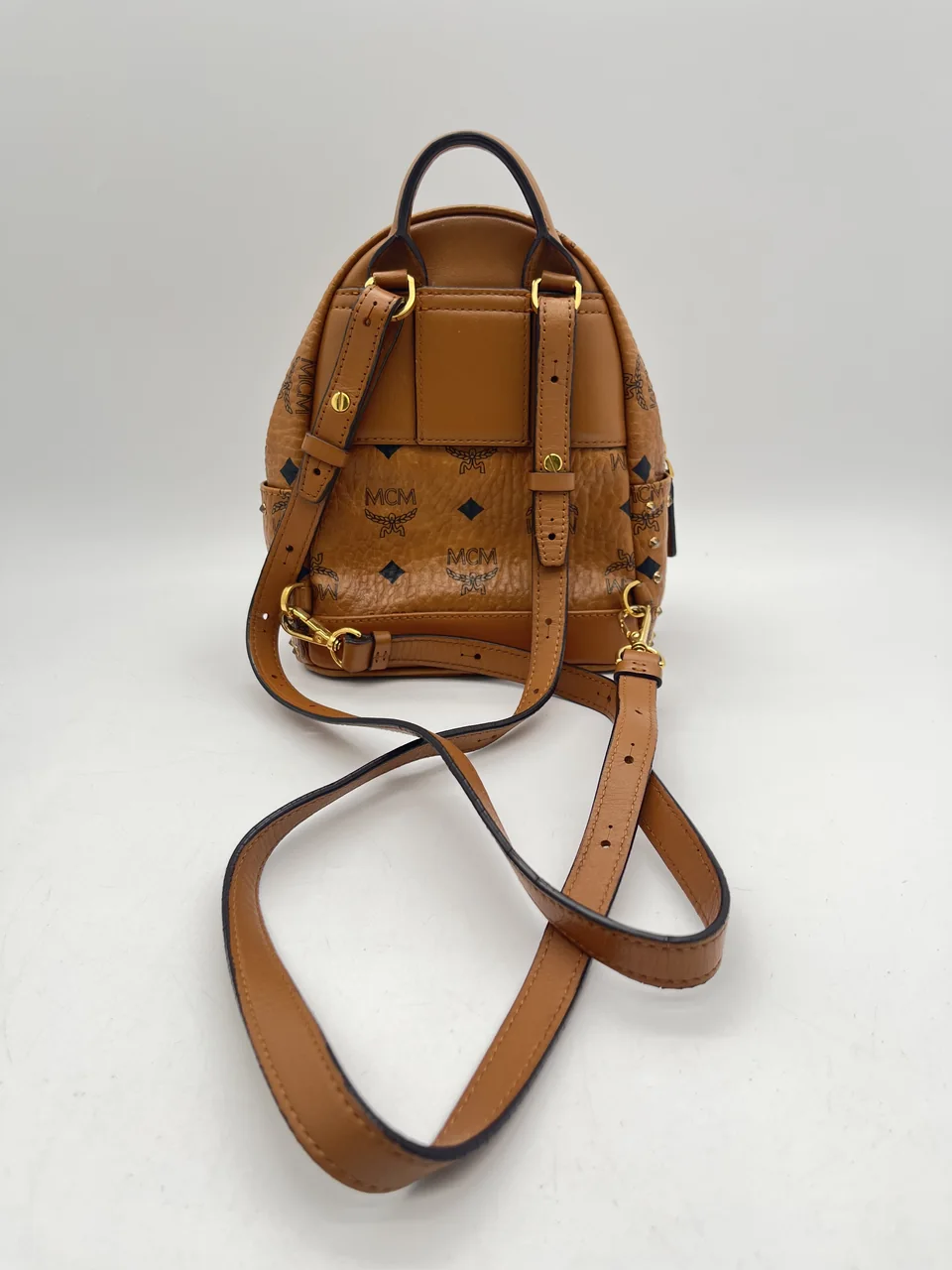 MCM VICETOS MINI BACKPACK (COGNAC) view 2