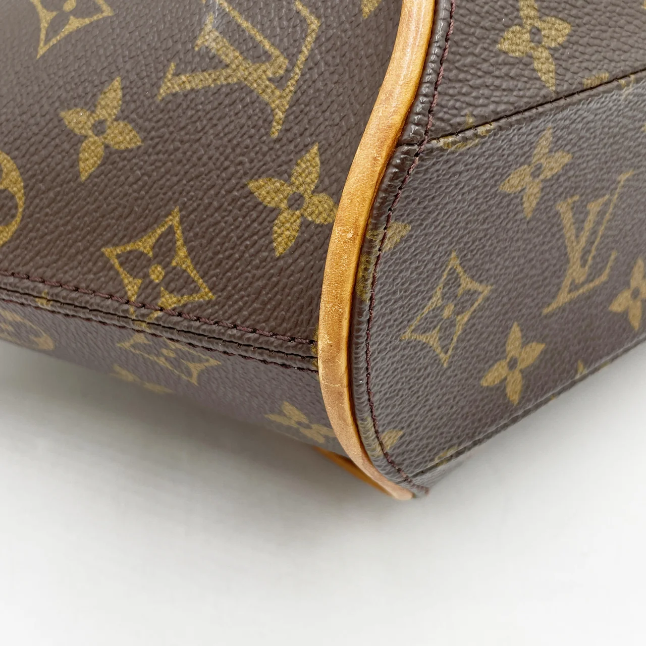 LV MONOGRAM ELLIPSE PM view 4