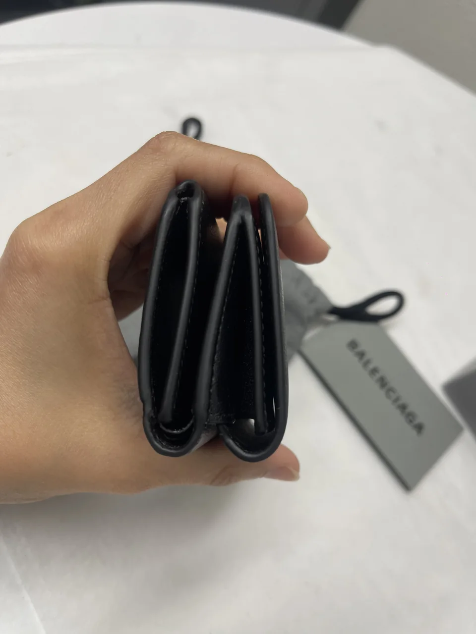 BALENCIAGA TRIFOLD WALLET (BLACK) view 8