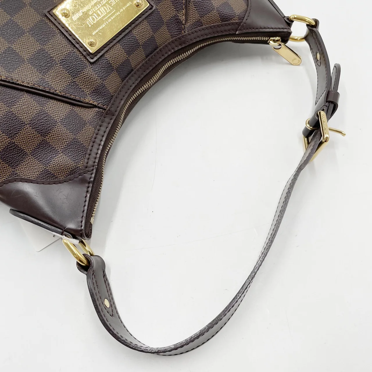 LV DAMIER THAMES GM view 4