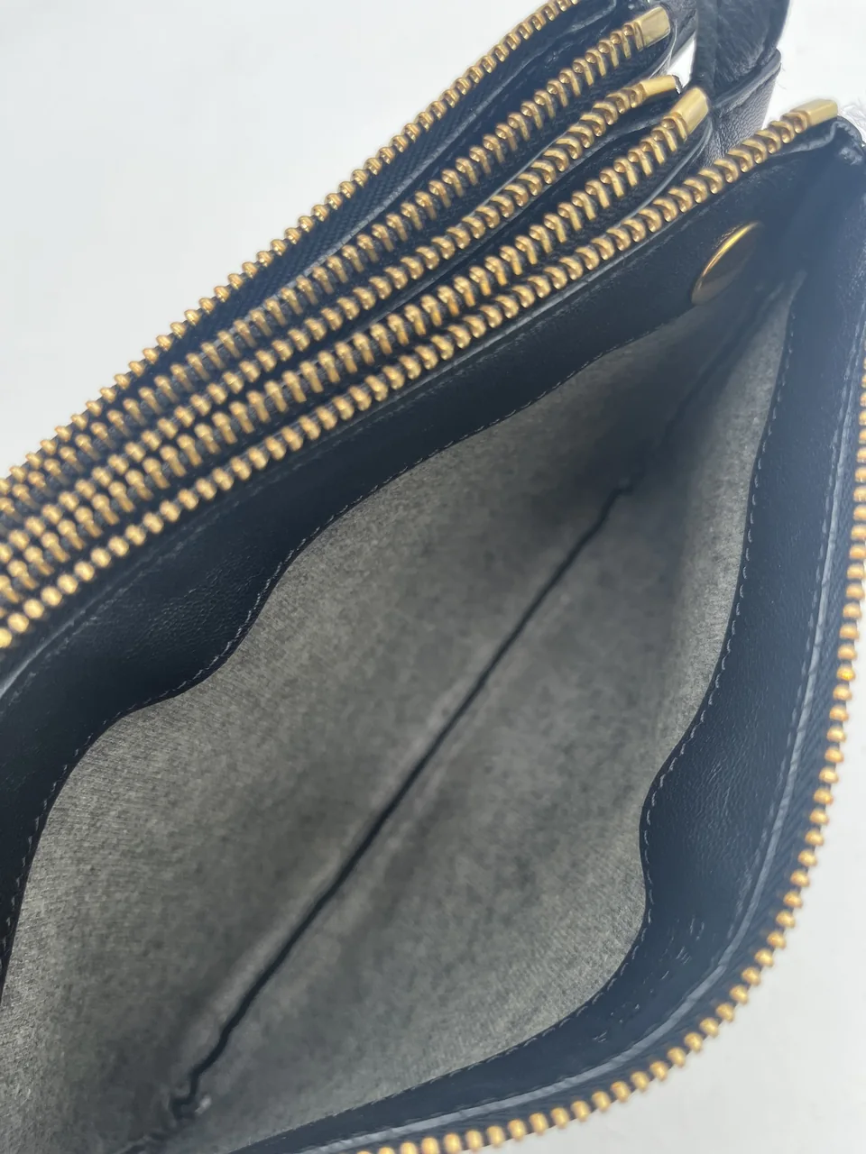 CELINE TRIO view 7