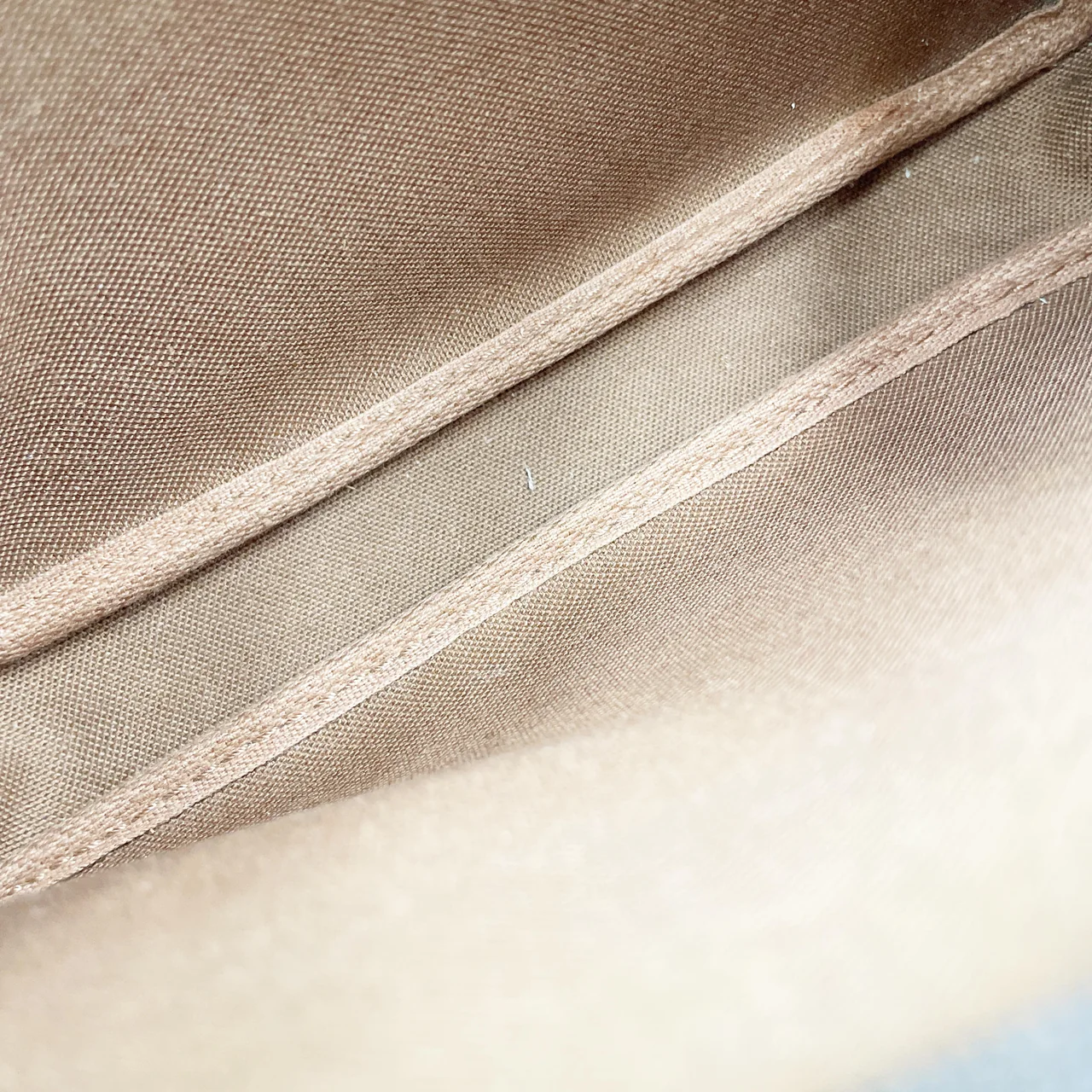 LV MONOGRAM POCHETTE ACCESSOIRE view 10