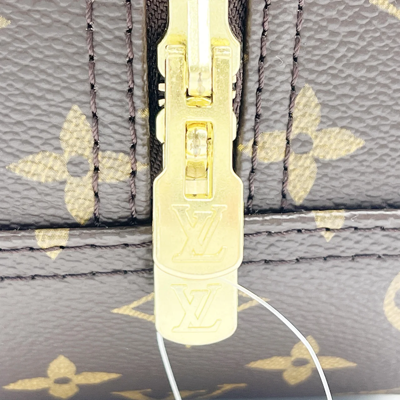 LV MONOGRAM TROUVILLE view 7