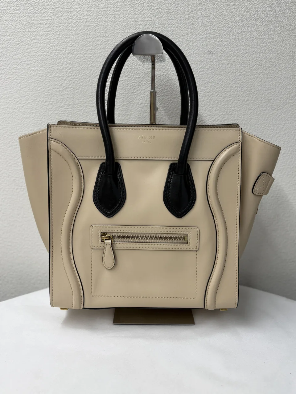 CELINE LUGGAGE MICRO (BEIGE/BLACK)