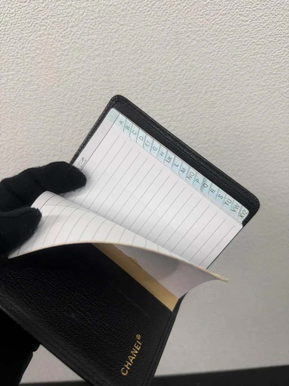 CHANEL NOTEBOOK CASE (6 SERIAL CODE) view 2