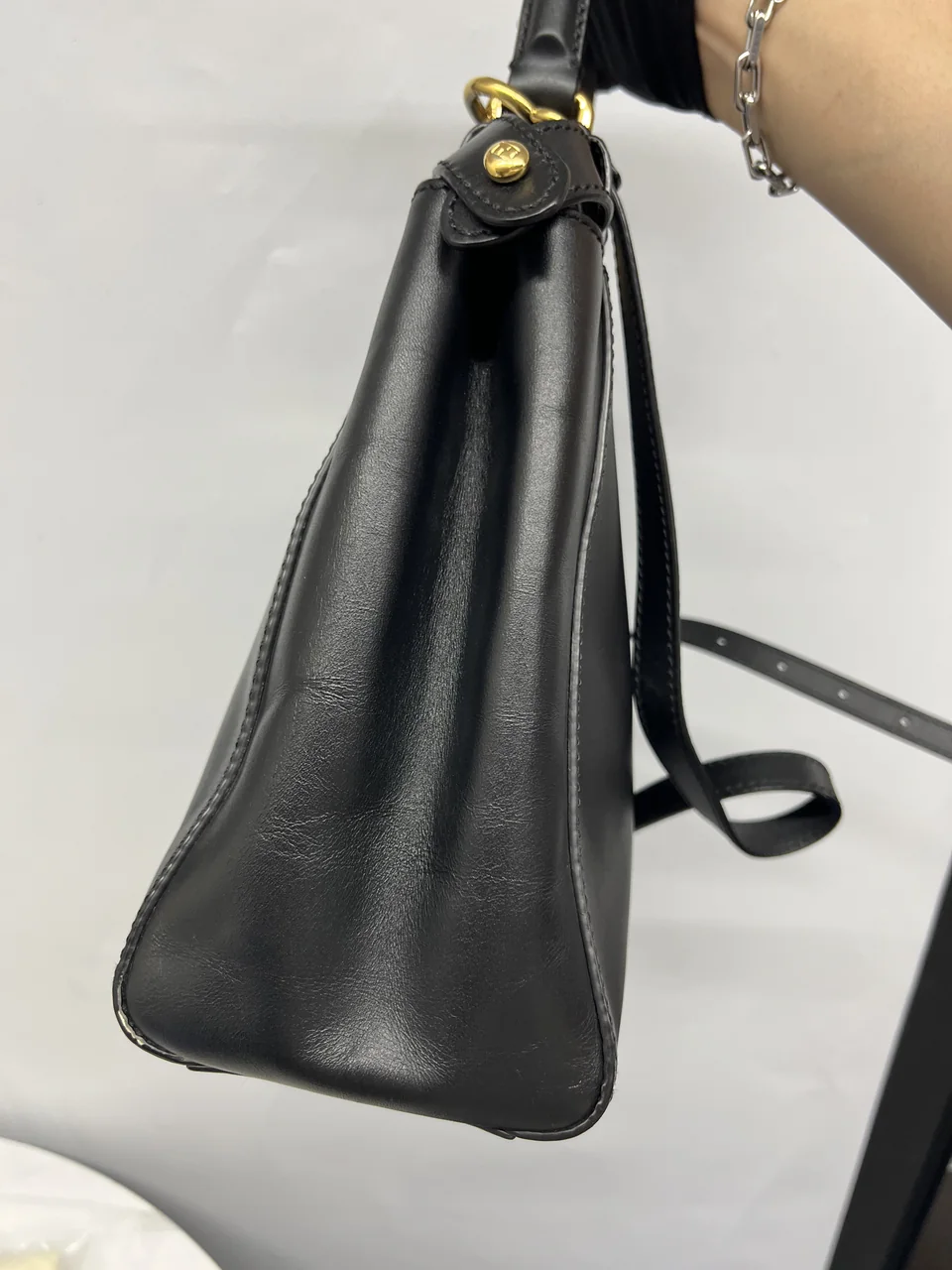 FENDI PEEK-A-BOO (BLACK) view 3