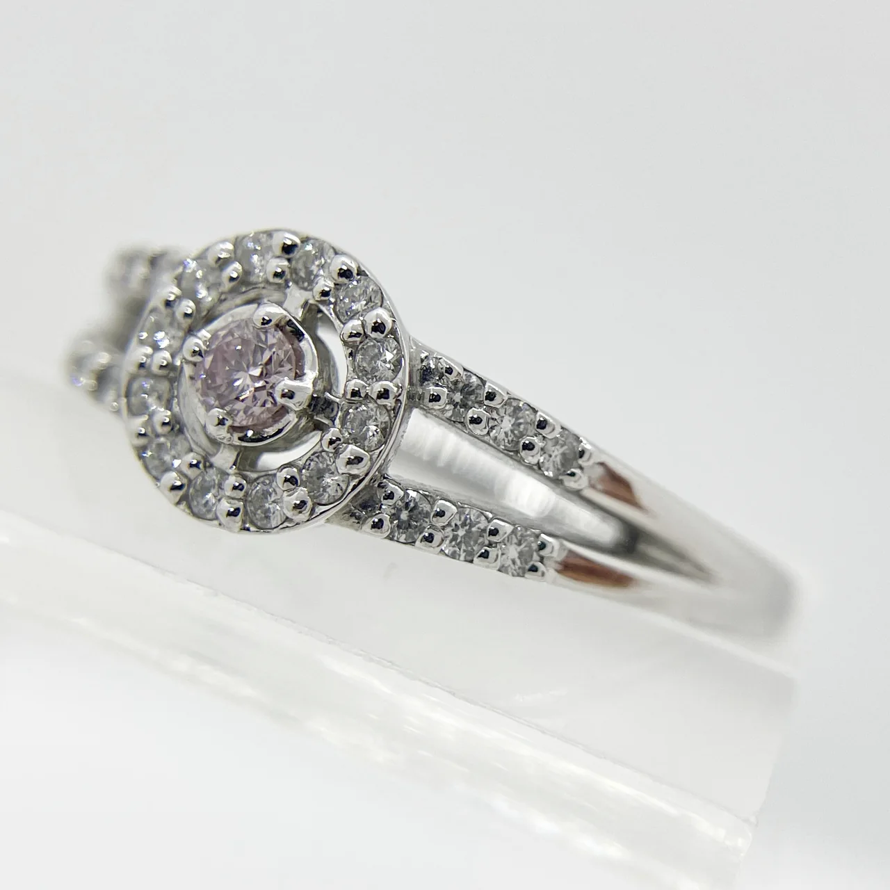 PT900 DIAMOND RING 0.15/0.07CT 5.5G view 3