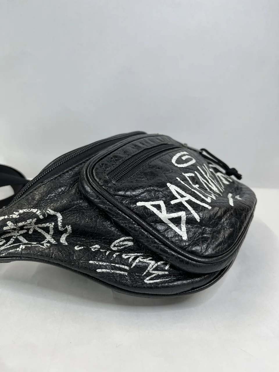 BALENCIAGA WAIST BAG view 4