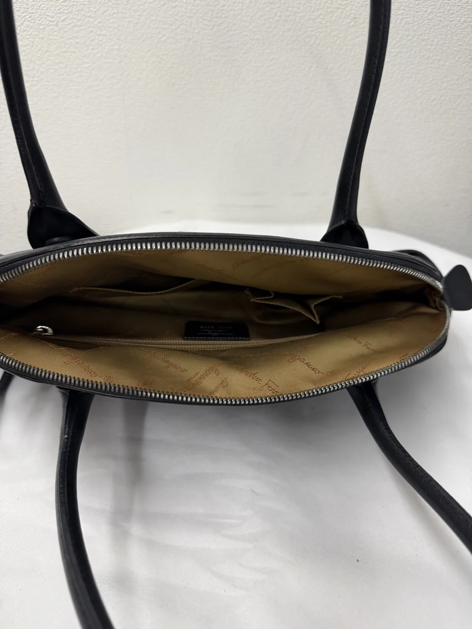 SALVATORE FERRAGAMO BAG view 2