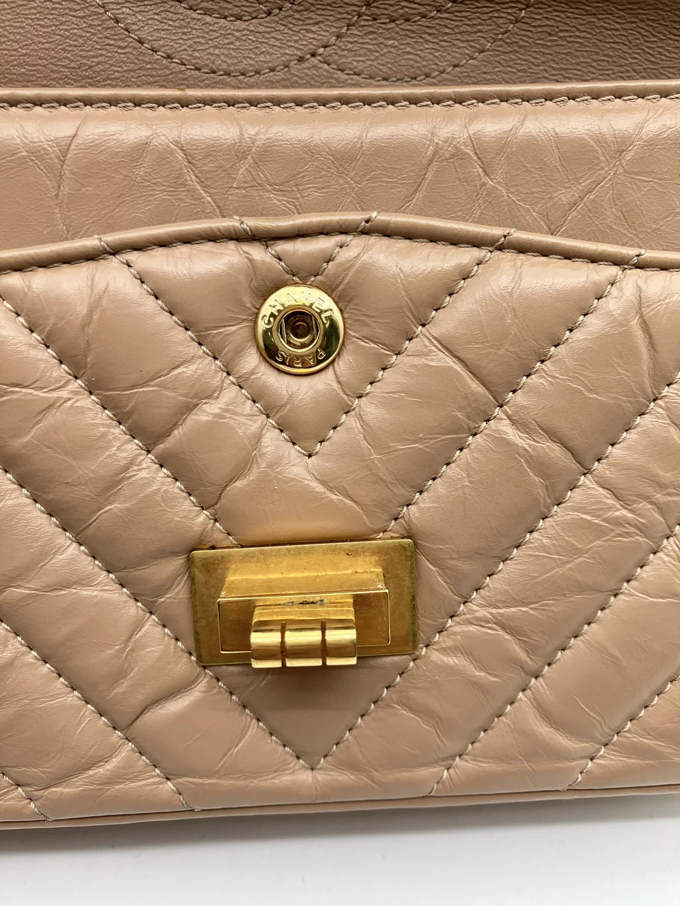 CHANEL CHEVRON 2.55 DOUBLE FLAP view 15