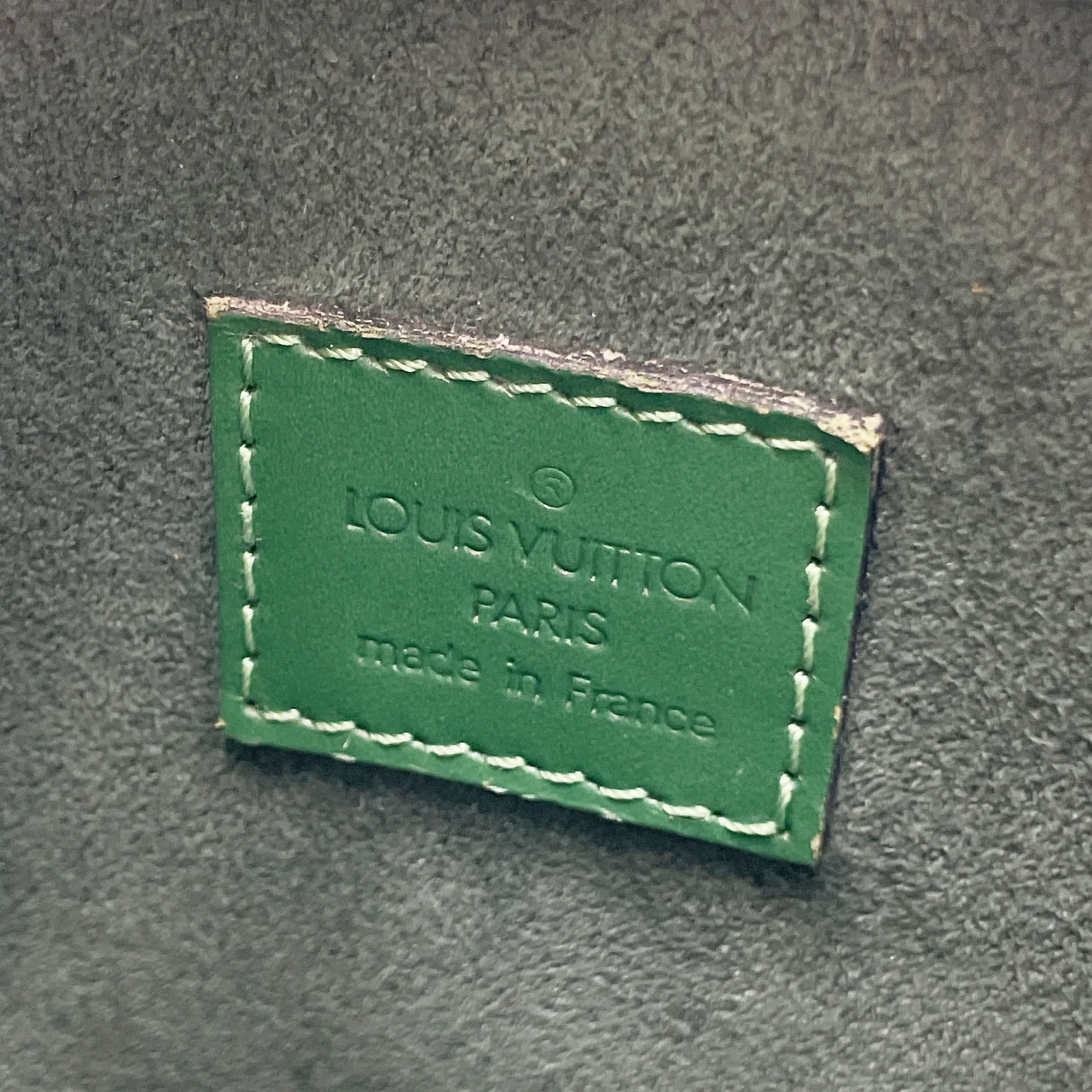 LV EPI SABLON view 10