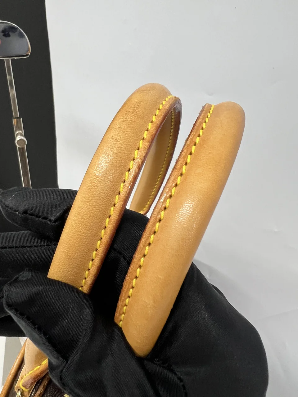 LV MONOGRAM ELLIPSE MM