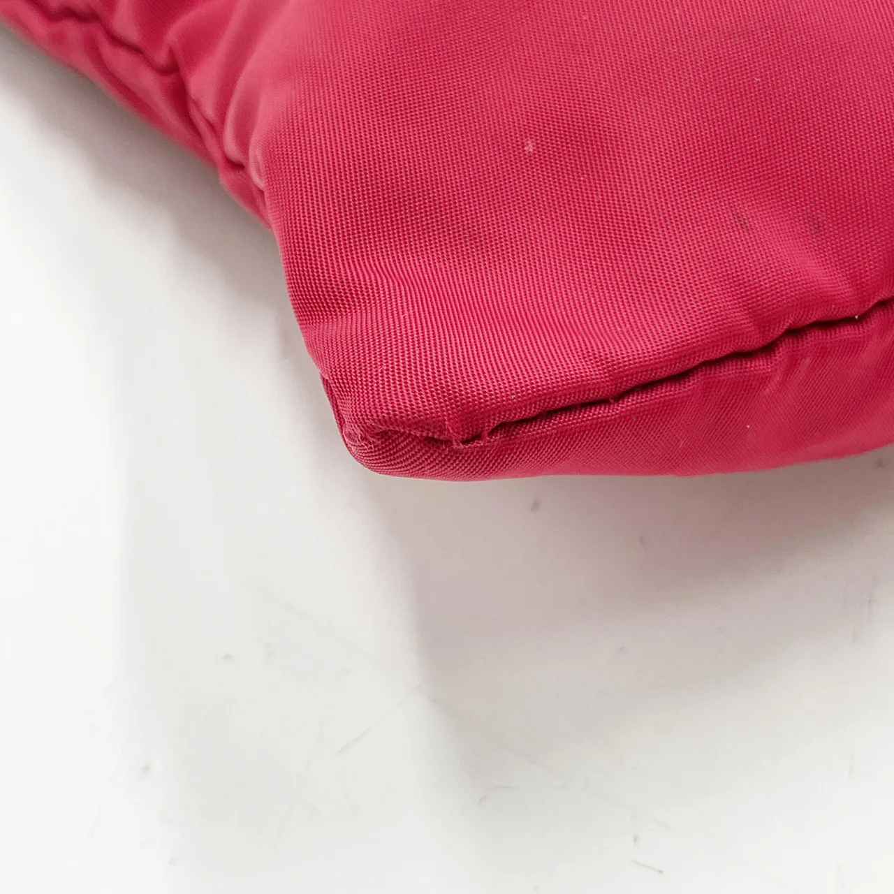 PRADA NYLON SHOULDER BAG (PINK) view 4