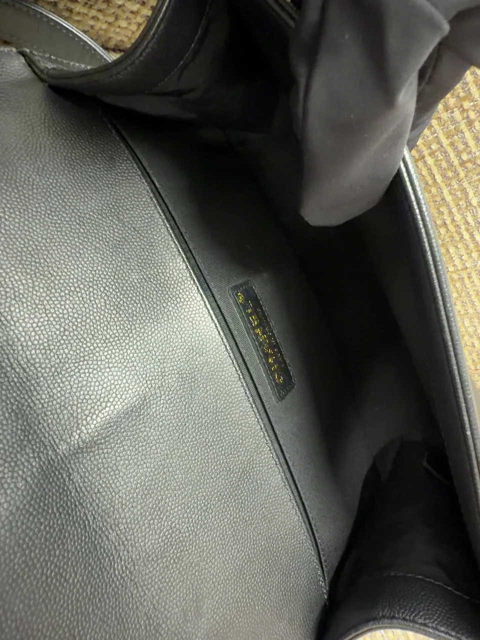 CHANEL CAVIAR LE BOY 25 view 12
