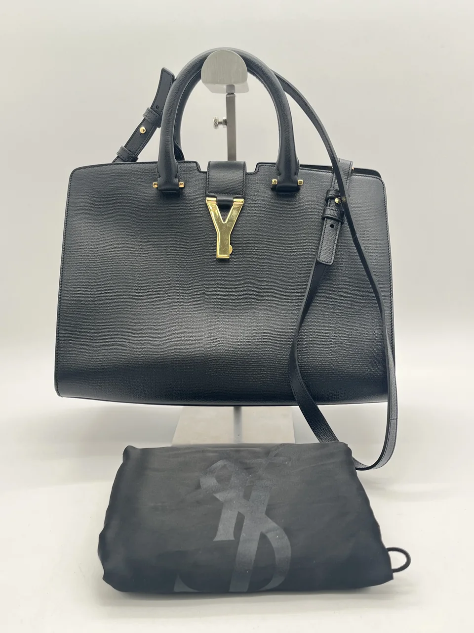 SAINT LAURENT TWO-WAY SHOULDER BAG (BLACK)